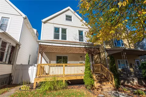 112 Farragut Ave, Vandergrift, PA 15690