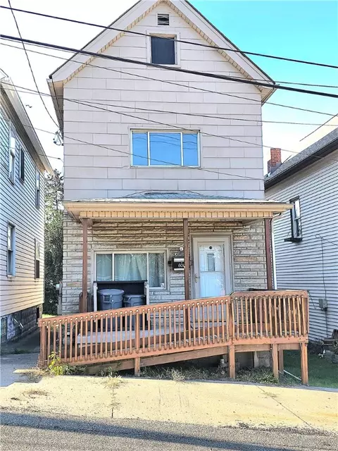 608 Dawson St, Wall, PA 15148