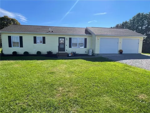 31 Sherbondy, Greenville, PA 16125