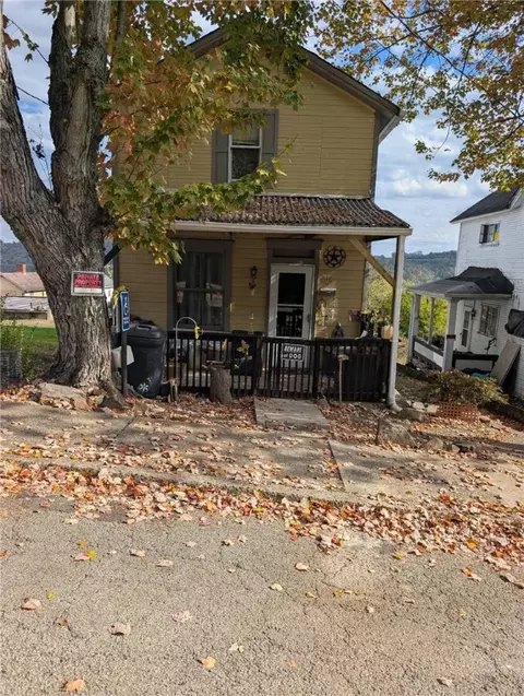 818 Shady, Charleroi, PA 15022
