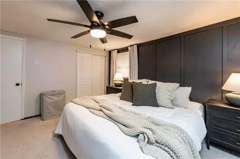 Bedroom - 18 Dell Dr, Irwin, PA 15642 photo 3 of 5