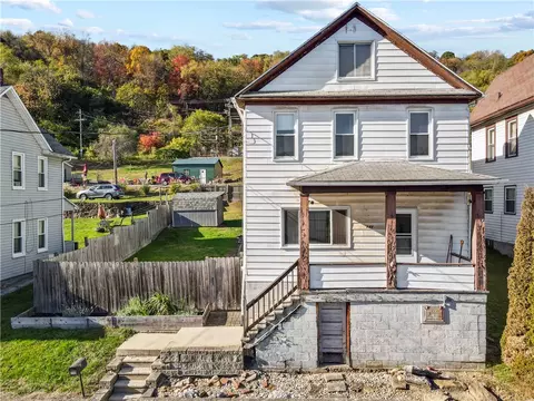 244 5th St, Conemaugh, PA 15909