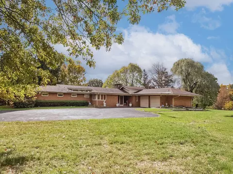 4555 Glen Eden Rd, Cranberry Township, PA 16066