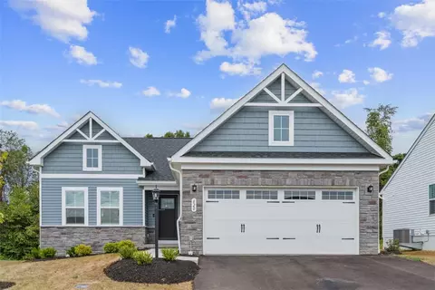 620 Coughton Cross Dr, Harmony, PA 16037