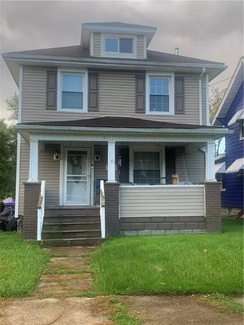 1064 Griswold St, Sharon, PA 16146