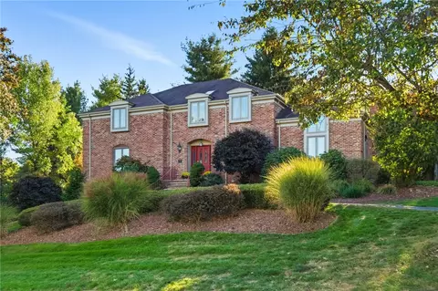 124 Bremen Ln, Mcmurray, PA 15317