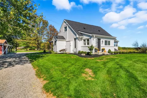 215 Union Church Rd, Mars, PA 16046