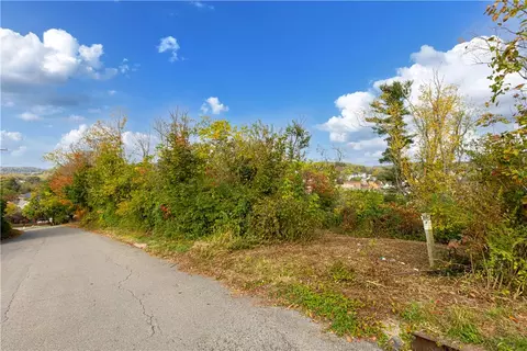 109 Johnston, Mcdonald, PA 15057
