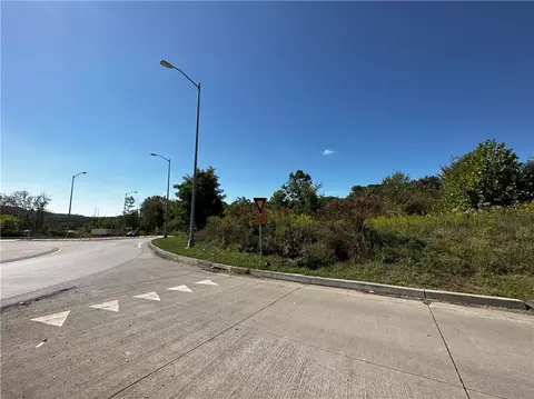 112 Bair Blvd, New Stanton Boro, PA 15672