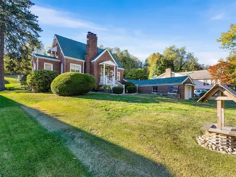 185 Route 68, Rochester, PA 15074