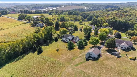 0 Lot 2 Rev Bonzo Pl Apt 5 Hs, Rochester, PA 15074