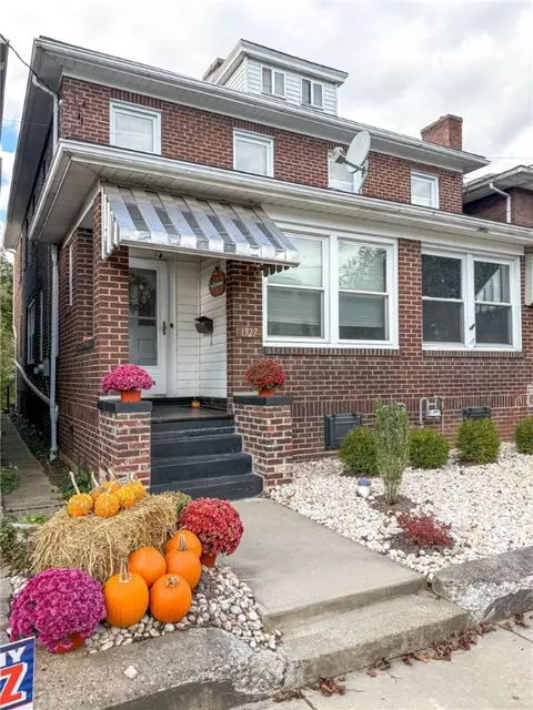 1327 4th Ave, Ford City, PA 16226