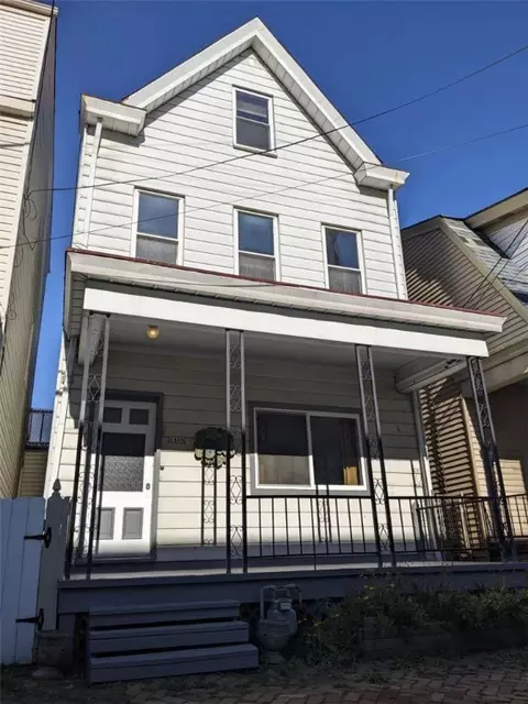 1438 Lowrie St, Pittsburgh, PA 15212
