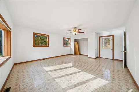 Living - 119 Story Rd, Export, PA 15632 photo 6 of 7