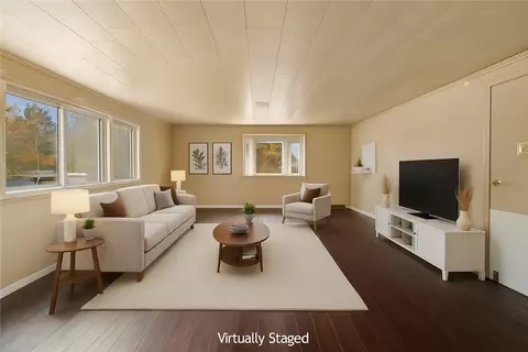 Living - 119 Story Rd, Export, PA 15632 photo 2 of 7