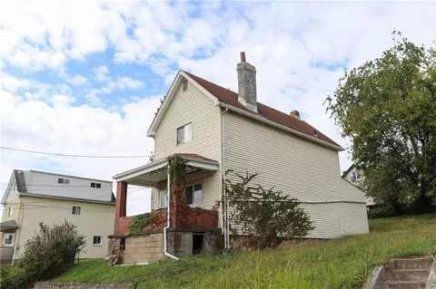 906 Florence Ave, East Mc Keesport, PA 15035