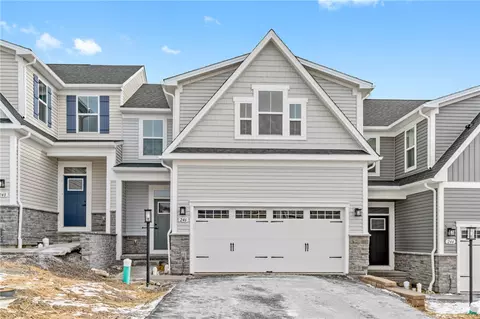 246 Dana Dr, Eighty Four, PA 15330