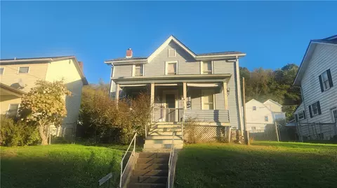 221 Railroad St, Hyde Park, PA 15641