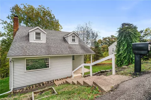 876 Sylvan Ave, North Versailles, PA 15137
