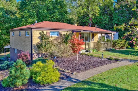 135 Paul St, Freedom, PA 15042