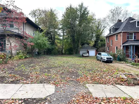 147 Washington, Pittsburgh, PA 15218