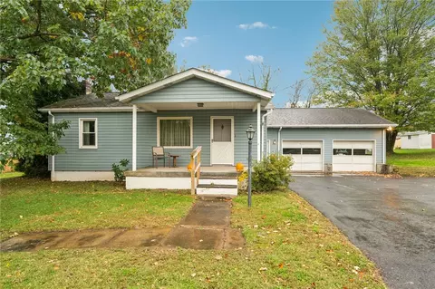 518 Jones St, Latrobe, PA 15650