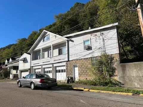 555 Marion St, Creighton, PA 15030