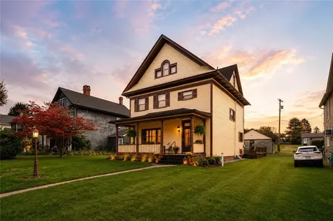 907 Purdum St, East Brady, PA 16028