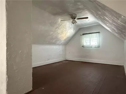 Bedroom - 512 Watson St, Vandergrift, PA 15690 photo 4 of 4