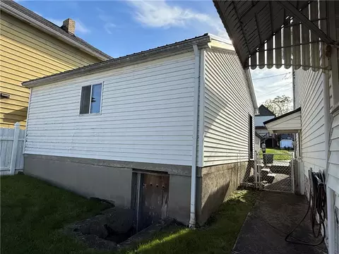 Other - 512 Watson St, Vandergrift, PA 15690 photo 4 of 10