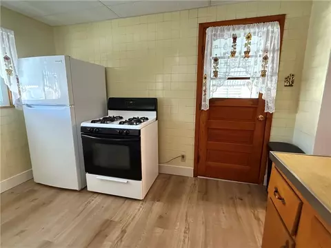 Kitchen - 512 Watson St, Vandergrift, PA 15690 photo 5 of 5