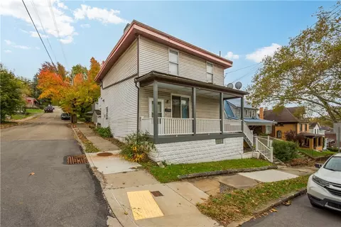 301 Lorenz Ave, Pittsburgh, PA 15220