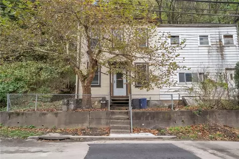 1843 Spring Garden Rd, Pittsburgh, PA 15212