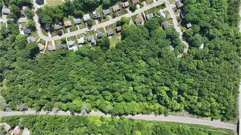 000 Gass Rd, Pittsburgh, PA 15229