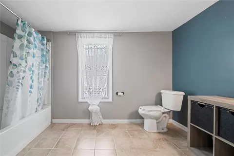 Bath - 623 Marco Rd, Apollo, PA 15613 photo 5 of 5
