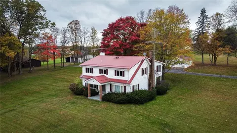 120 Garner Ave, Eau Claire, PA 16030