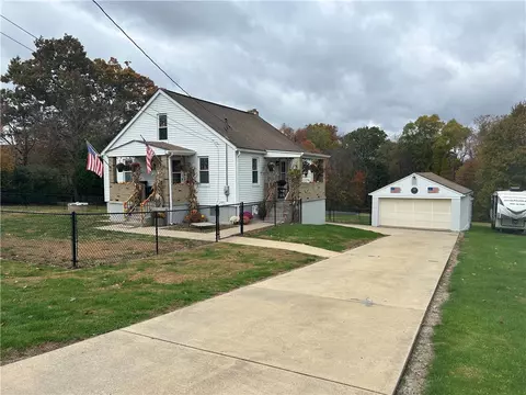 124 Giron St, Leechburg, PA 15656