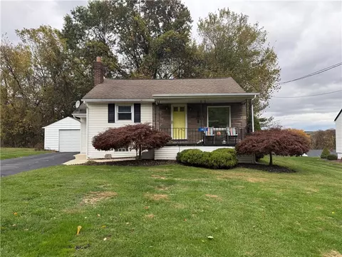 1422 Johnson St, New Castle, PA 16101