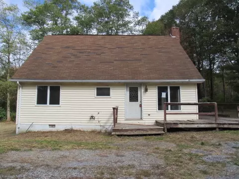 547 Blue Knob Rd, Portage, PA 15946
