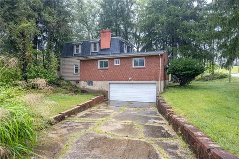 5011 3rd St, Verona, PA 15147