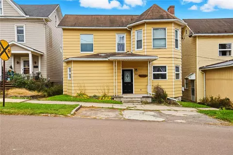 304 Meyers Ave, Meyersdale, PA 15552