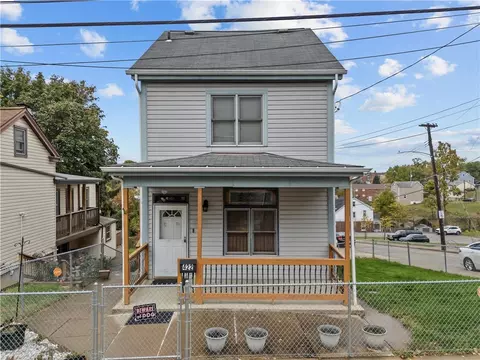 422 Ottillia St, Pittsburgh, PA 15210