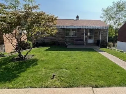 646 Elmbank St, Pittsburgh, PA 15226