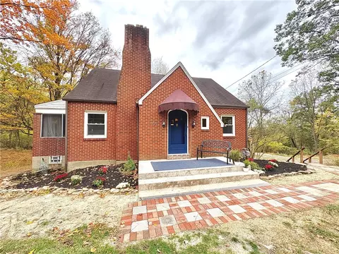 391 Roosevelt Rd, Pittsburgh, PA 15237