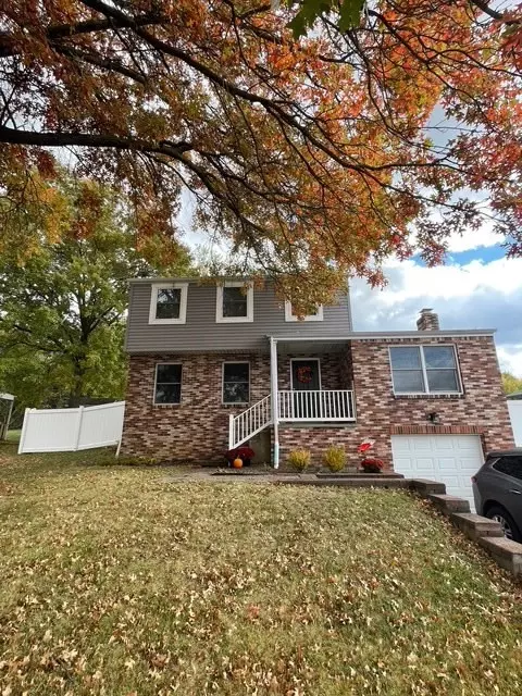13 Willow Crossing Rd, Greensburg, PA 15601