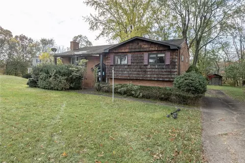 3308 Macintyre Dr, Murrysville, PA 15668