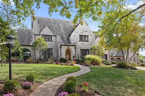 59 Standish Blvd, Pittsburgh, PA 15228