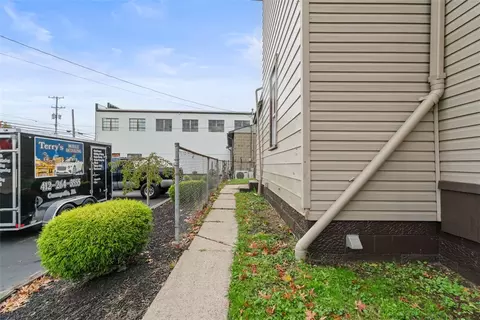 405 Main St, Coraopolis, PA 15108 photo 19