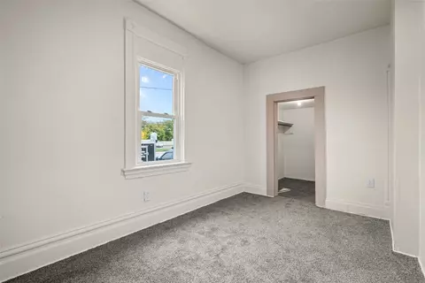 405 Main St, Coraopolis, PA 15108 photo 11