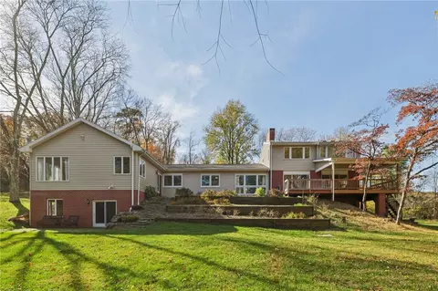 Exterior - 4561 S School Rd, Export, PA 15632 photo 4 of 10